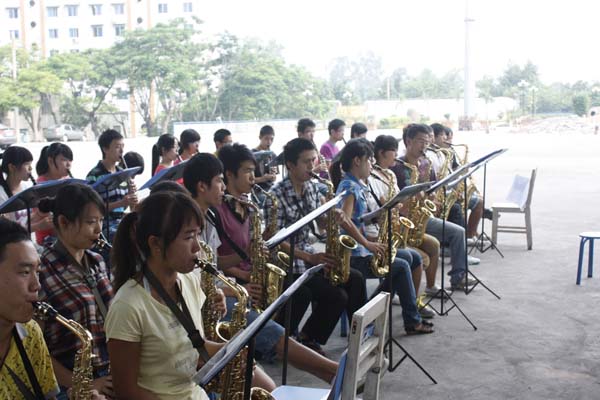 学院学生艺术团暑期训练忙