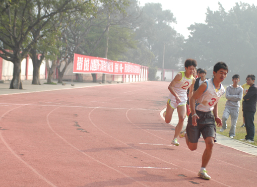 学院第二十八届田径运动会赛场集锦之一