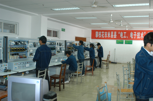 学院成为四川省100家省级劳务培训基地